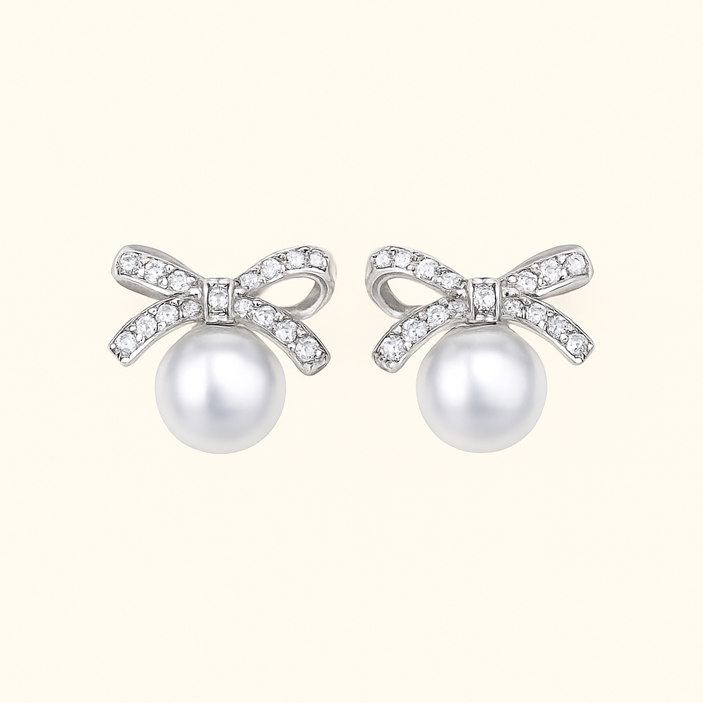 LUCILLE Classic Pearl Earrings