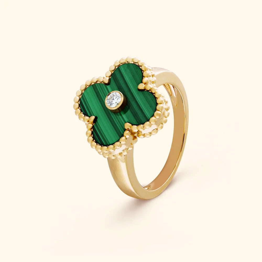 Clover Ring