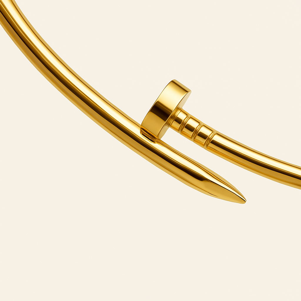 NAIL Golden Necklace