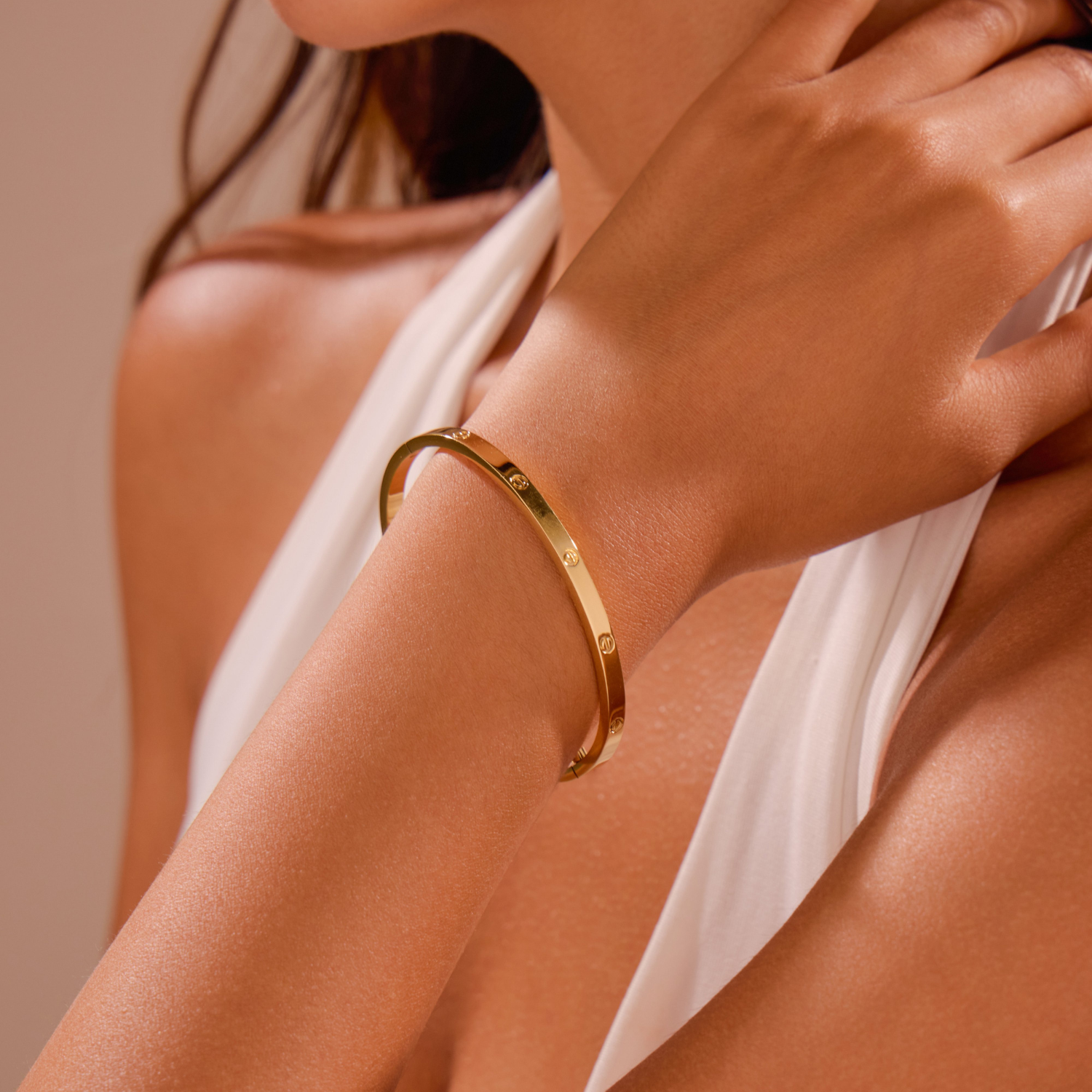 LOVE Small Golden Bracelet