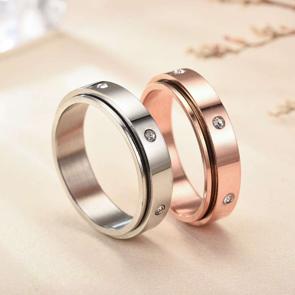 Livia Spinner Ring
