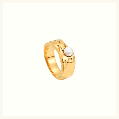 SISTA Golden Pearl Ring
