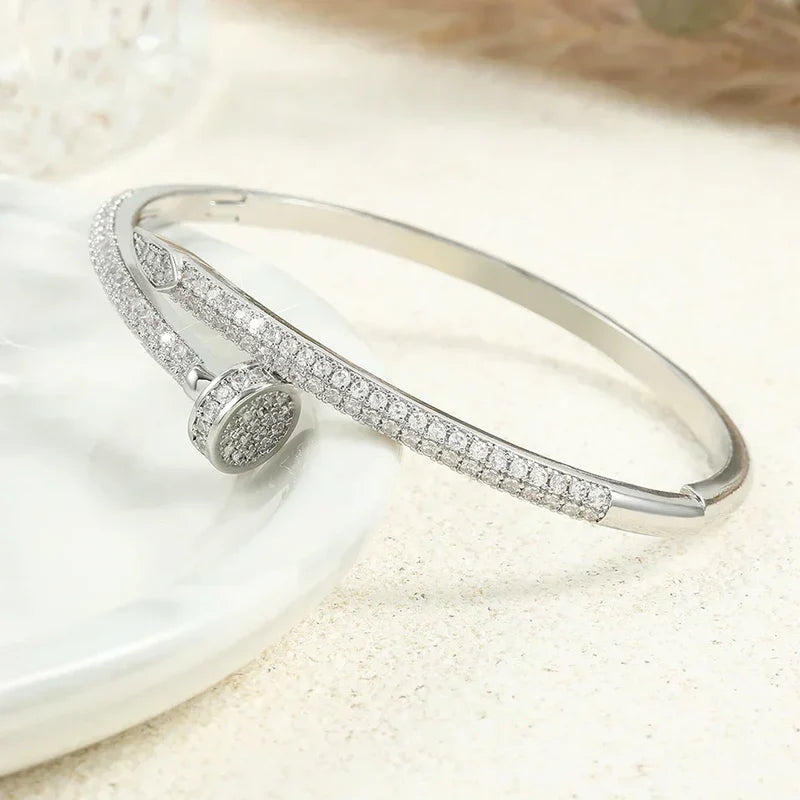 Nail Luxe Bracelet