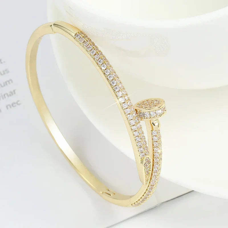 Nail Luxe Bracelet