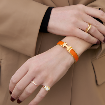 HELENE Elegant "H" Bracelet