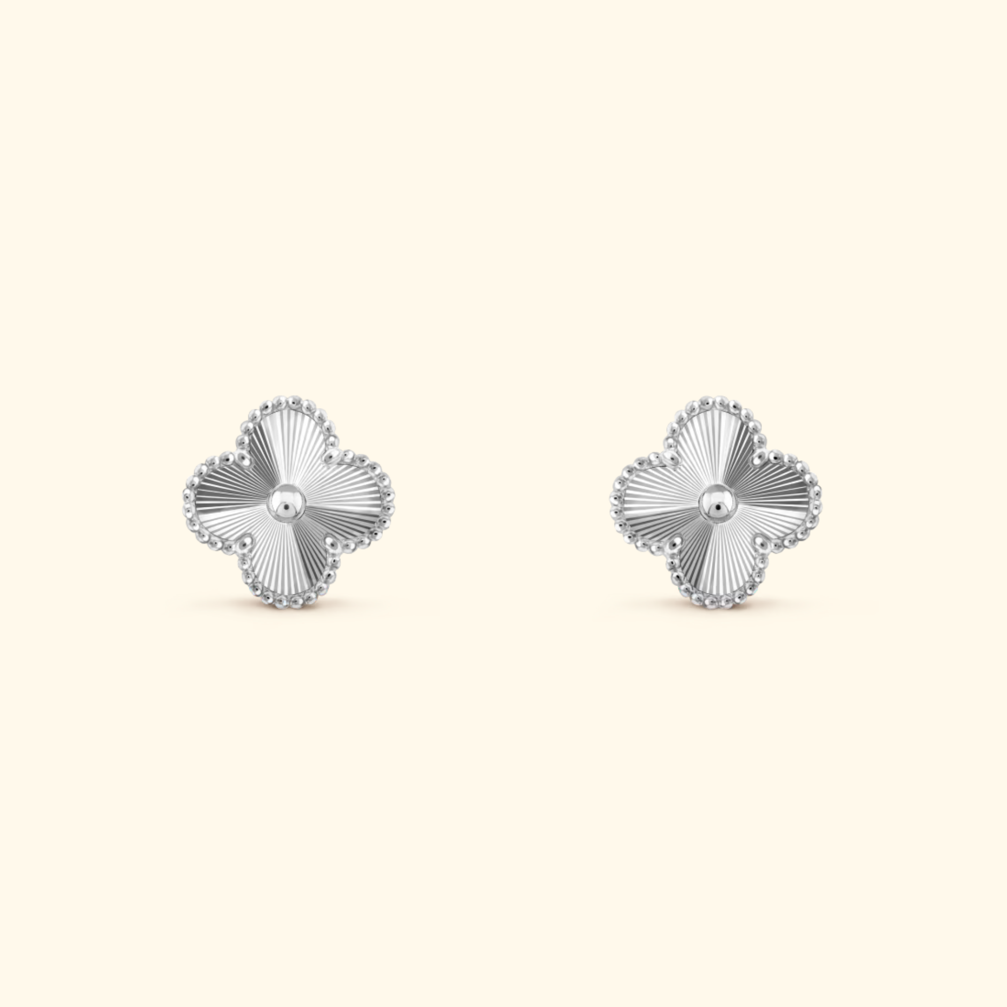 CLOVER Earrings