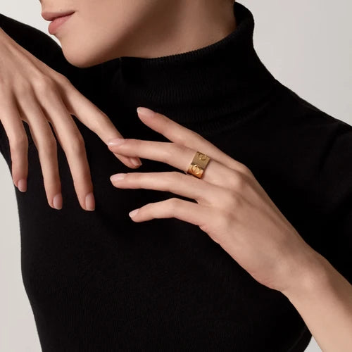 Valencia Statement Ring