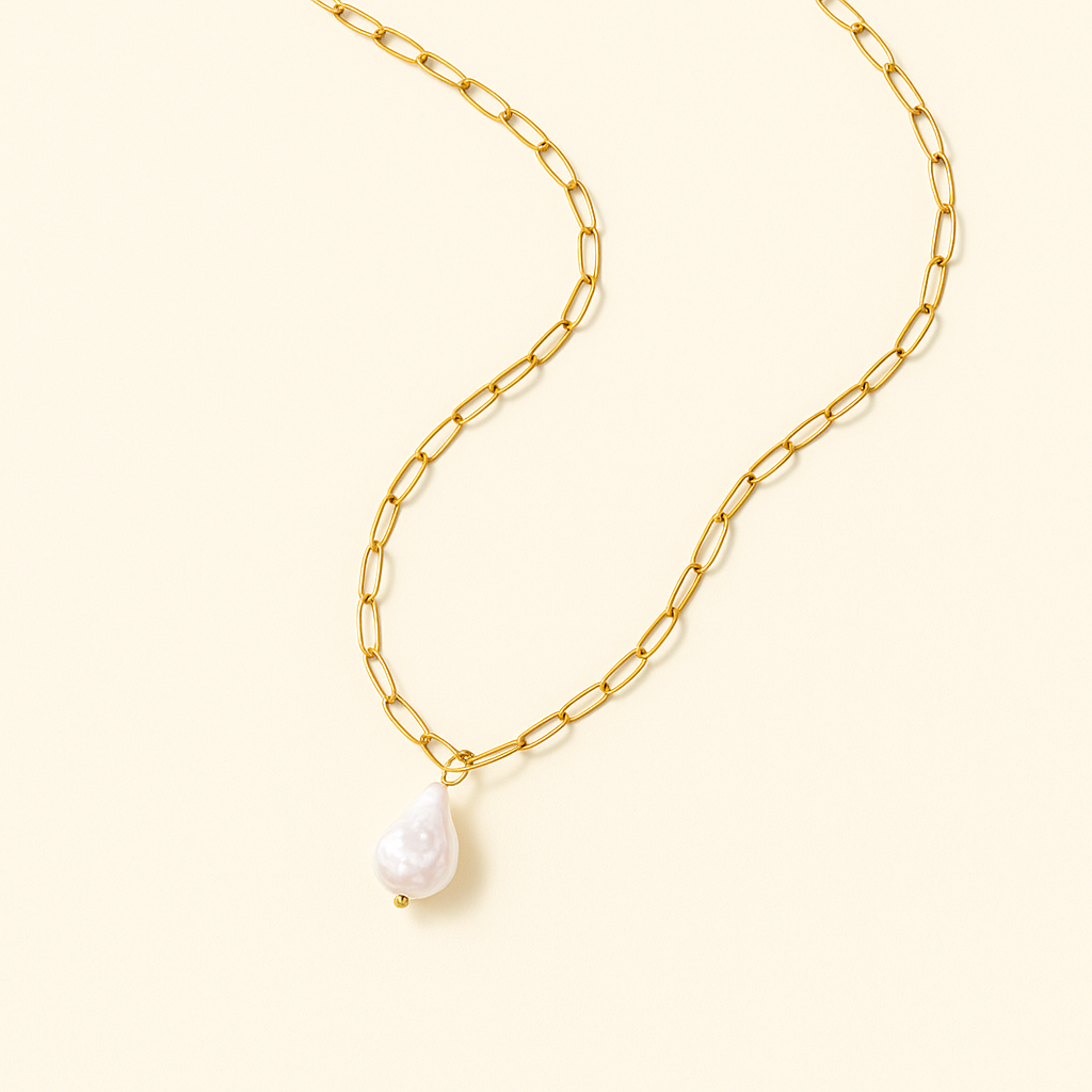 PEARL Golden Paperclip Necklace