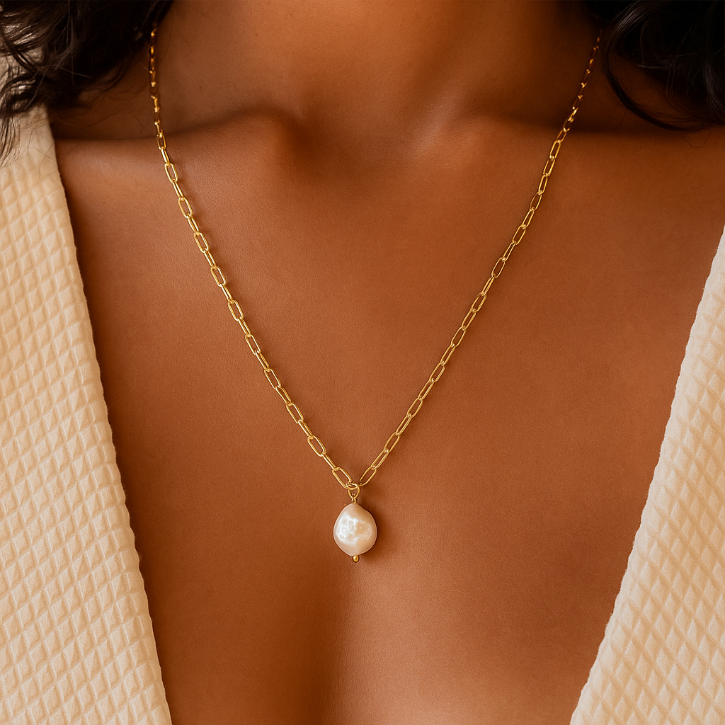 PEARL Golden Paperclip Necklace