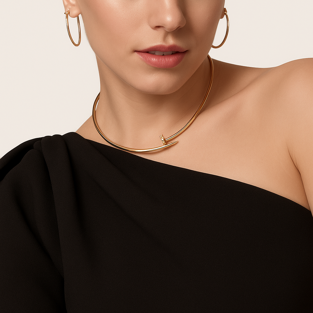 NAIL Necklace with Zirconia