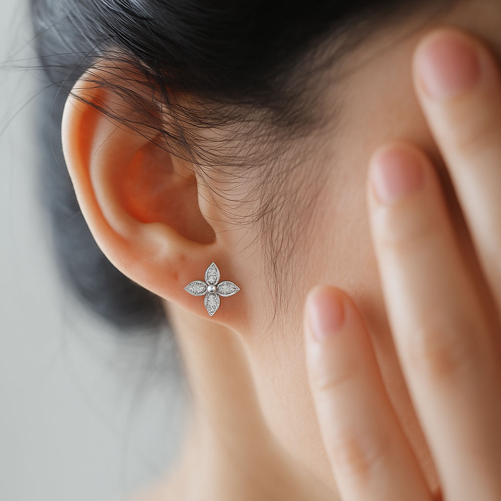 VIVI Clover Earrings