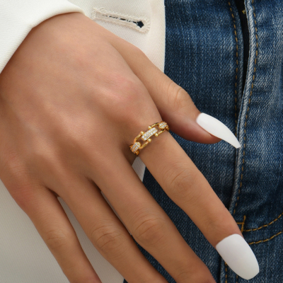CHLOE Adjustable Ring